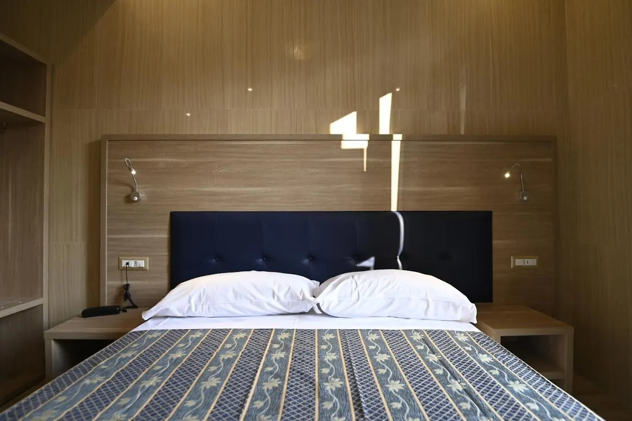 Hotel Midway Milan