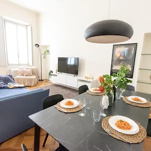 Apartamento Luxury Near Duomo Italia 38