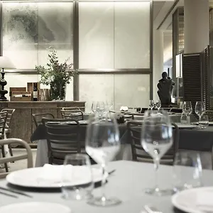 Grand De La 5*, Парма Италия