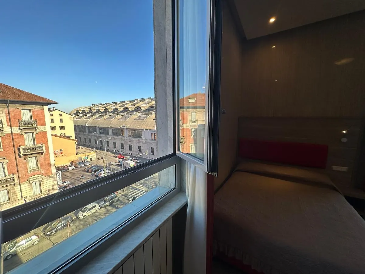 ***  Hotel Midway ميلان إيطاليا