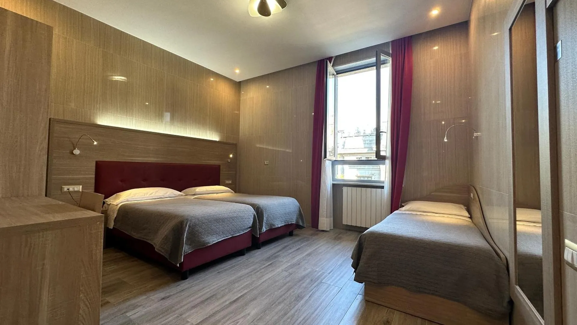 Hotel Midway Milan 3*,